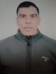 बिजनौर के ग्राम पथरा में युवक की हत्या के बाद मौके पर जमा भीड़ संवाद बिजनौर के ग्राम पथरा में युवक की हत्या के बाद मौके पर जमा भीड़ संवाद
