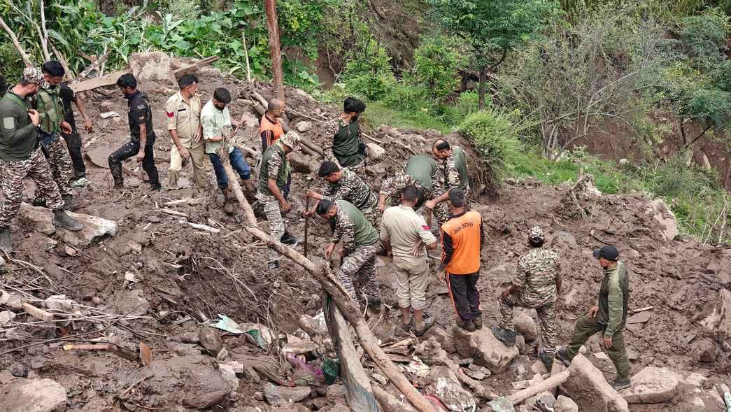 राजगढ़ में बादल फटना: एक परिवार बिखर गया, सपने मलबे में दब गए
