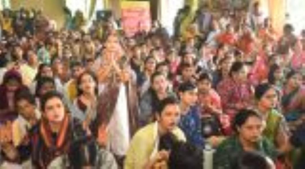 राजधानी में रविवार को मंदिरों में श्री राधा अष्टमी प्राकट्य उत्सव धूमधाम से मनाया गया। 