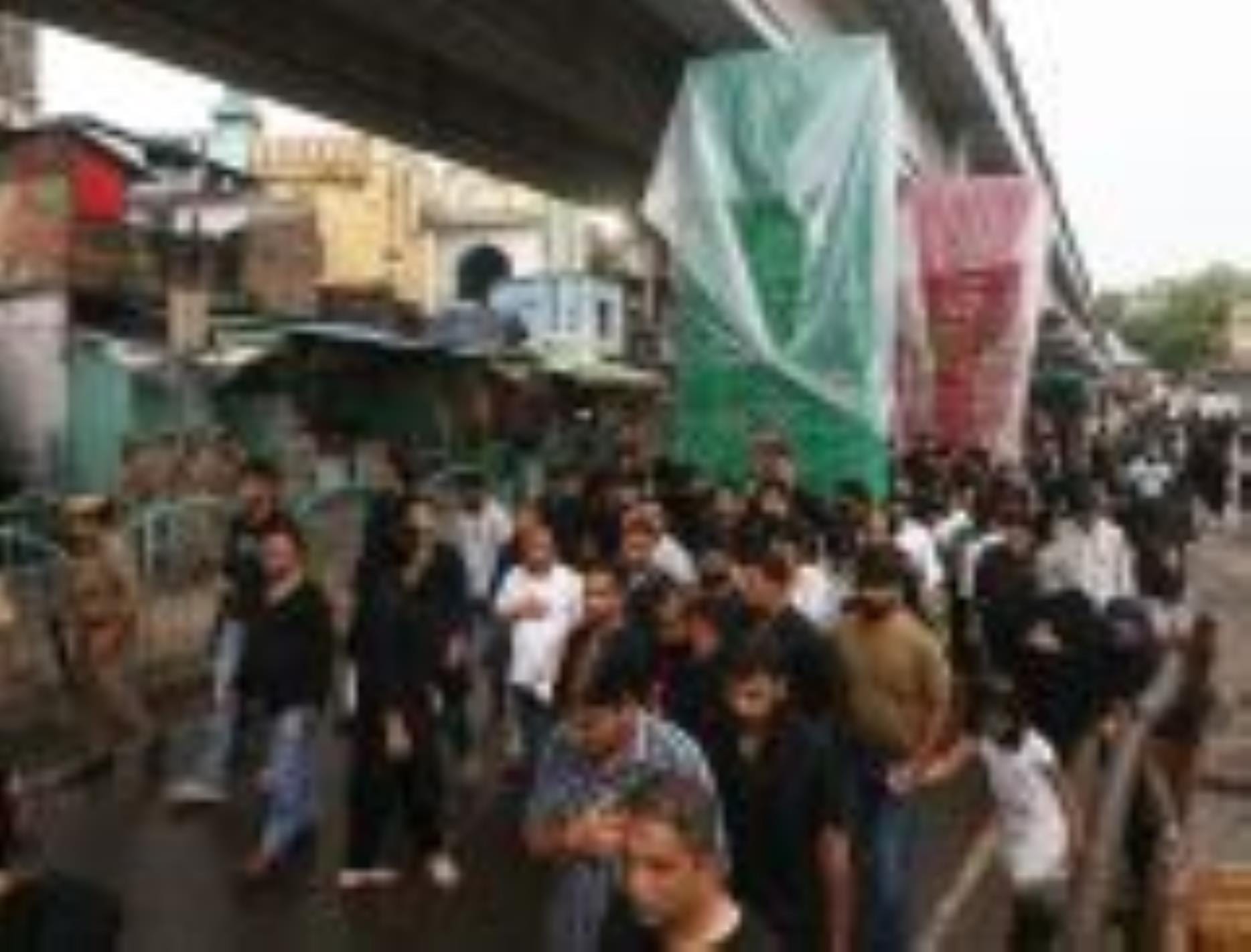 इमामबाड़ा नाजिम साहब से आठ रबीउलअव्वल को निकाला गया चुप ताजिये का जुलूस। -संवाद इमामबाड़ा नाजिम साहब से आठ रबीउलअव्वल को निकाला गया चुप ताजिये का जुलूस। -संवाद