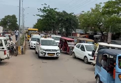 किसानों की जिद, मंत्री को लेना पर U टर्न