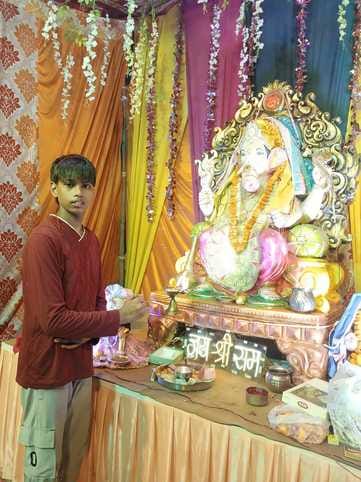 24... प्रेम नगर के वैष्णों देवी मंदिर में विराजमान बप्पा की मूर्ति। संवाद 24... प्रेम नगर के वैष्णों देवी मंदिर में विराजमान बप्पा की मूर्ति। संवाद
