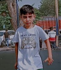 बिजली के पोल पर उतरे करंट की चपेट में आने से बालिका मृत्यु हो गई। संवाद बिजली के पोल पर उतरे करंट की चपेट में आने से बालिका मृत्यु हो गई। संवाद