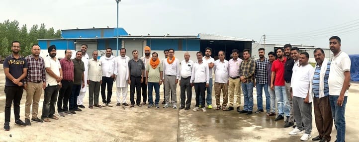 मुलाना में राइस मिलर एसोसिएशन के नवनियुक्त प्रधान व सदस्य। संवाद मुलाना में राइस मिलर एसोसिएशन के नवनियुक्त प्रधान व सदस्य। संवाद