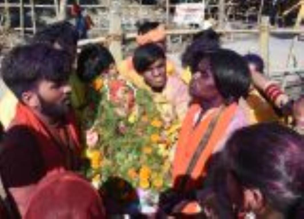 झूलेलाल वाटिका में बुधवार को सांस्कृतिक प्रस्तुतियों का अनूठा संगम देखने को मिला। हीवेट रोड, शि