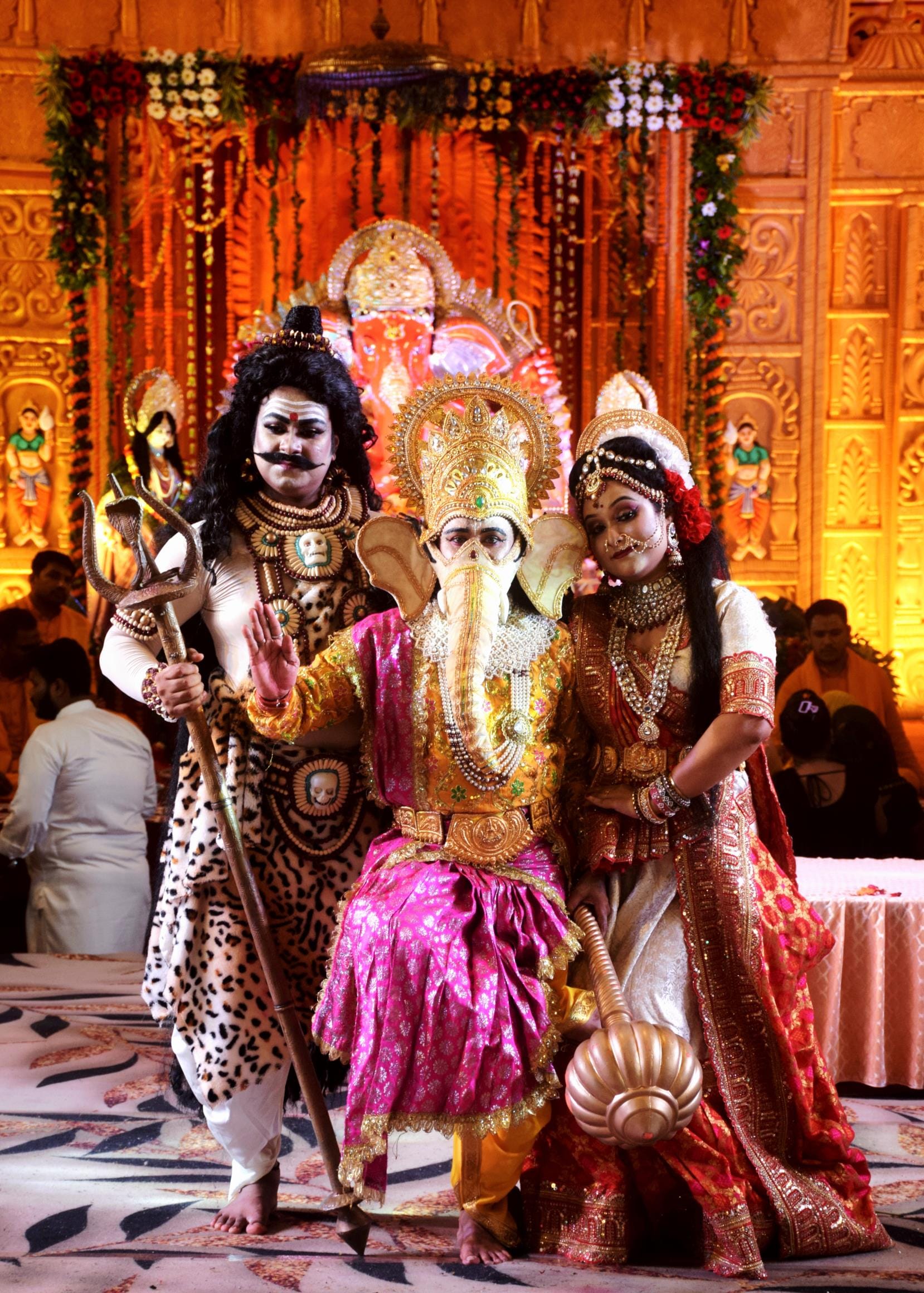 झूलेलाल वाटिका में बुधवार को सांस्कृतिक प्रस्तुतियों का अनूठा संगम देखने को मिला। हीवेट रोड, शि