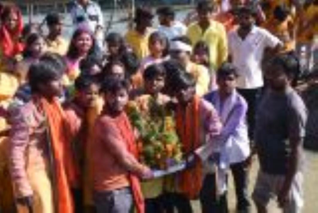 झूलेलाल वाटिका में बुधवार को सांस्कृतिक प्रस्तुतियों का अनूठा संगम देखने को मिला। हीवेट रोड, शि