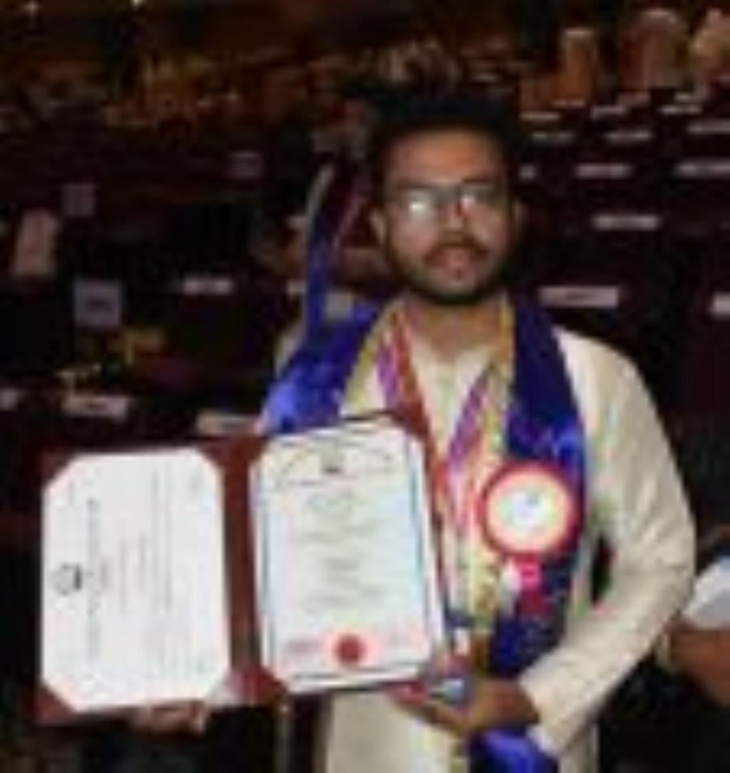 अटल बिहारी वाजपेई मेडिकल यूनिवर्सिटी में प्रथम दीक्षांत समारोह में मौजूद राज्यपाल आनंदी बेन पटे अटल बिहारी वाजपेई मेडिकल यूनिवर्सिटी में प्रथम दीक्षांत समारोह में मौजूद राज्यपाल आनंदी बेन पटे