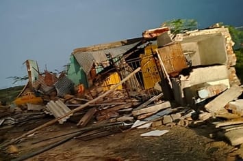 लाठीचार्ज