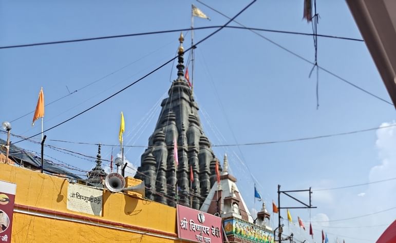 विष्णुपद मंदिर की तस्वीर