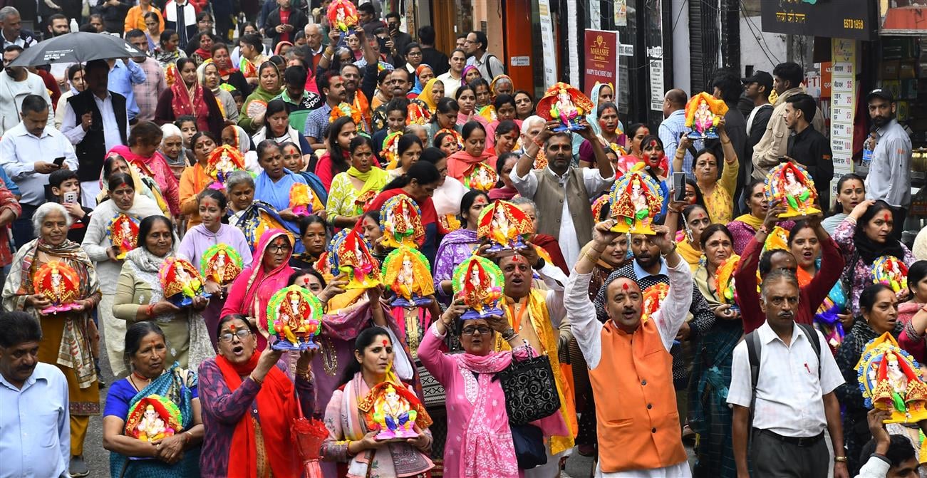 श्री गणेश सेवक मंडल ने शोघी के कोट गांव में गंबेश्रवर महादेव मंदिर के समीप स्थित छोटी नही में क