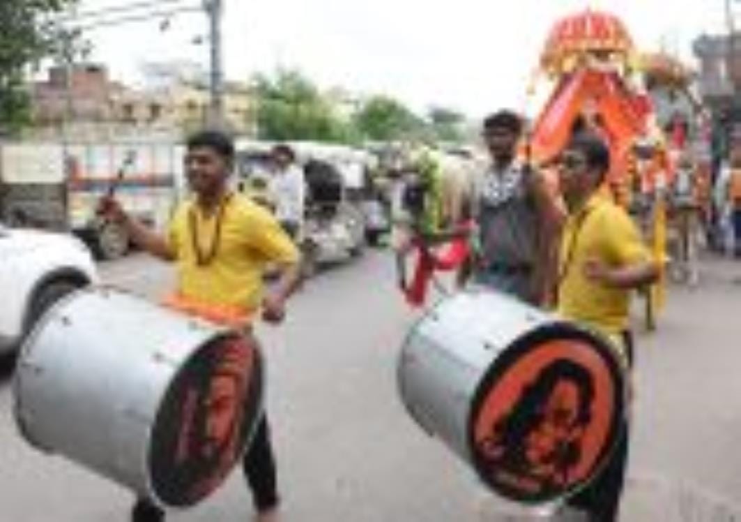 दस दिन तक घरों, पंडालों में विराजे विघ्नहर्ता को विदा करने के लिए झूलेलाल, कुड़ियाघाट पर आस्था दस दिन तक घरों, पंडालों में विराजे विघ्नहर्ता को विदा करने के लिए झूलेलाल, कुड़ियाघाट पर आस्था