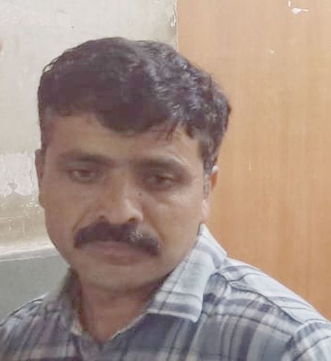 चंबा मेडिकल कॉलेज की ओपीडी के बाहर लगी लोगों की भीड़।संवाद चंबा मेडिकल कॉलेज की ओपीडी के बाहर लगी लोगों की भीड़।संवाद