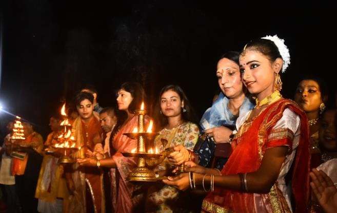 झूलेलाल वाटिका में भाद्रपद पूर्णिमा पर सनातन महासभा की 142वीं गोमती महाआरती व सनातन समाग।
