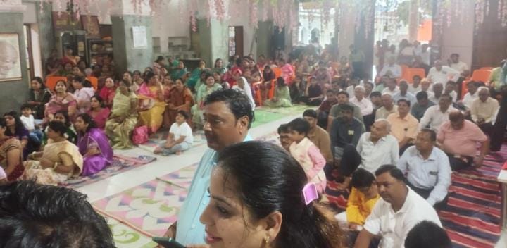 क्षमावाणी पर्व पर धूमधाम से निकाली पालकी यात्रा क्षमावाणी पर्व पर धूमधाम से निकाली पालकी यात्रा