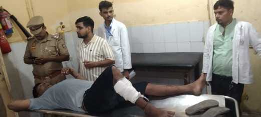 मुठभेड़ में घायल सुनील मुठभेड़ में घायल सुनील