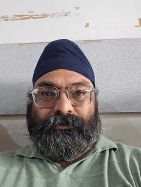 नगर मजिस्ट्रेट को ज्ञापन देते व्यापार मंडल के पदाधिकारी। स्रोत: संगठन