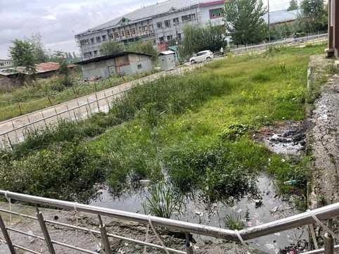 बदहाल जीएमसी बारामुला। संवाद बदहाल जीएमसी बारामुला। संवाद