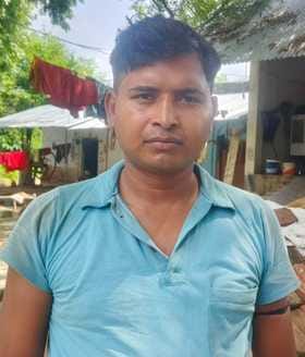 मढिया मई से स्कूल जाने का कच्चा मार्ग। संवाद मढिया मई से स्कूल जाने का कच्चा मार्ग। संवाद