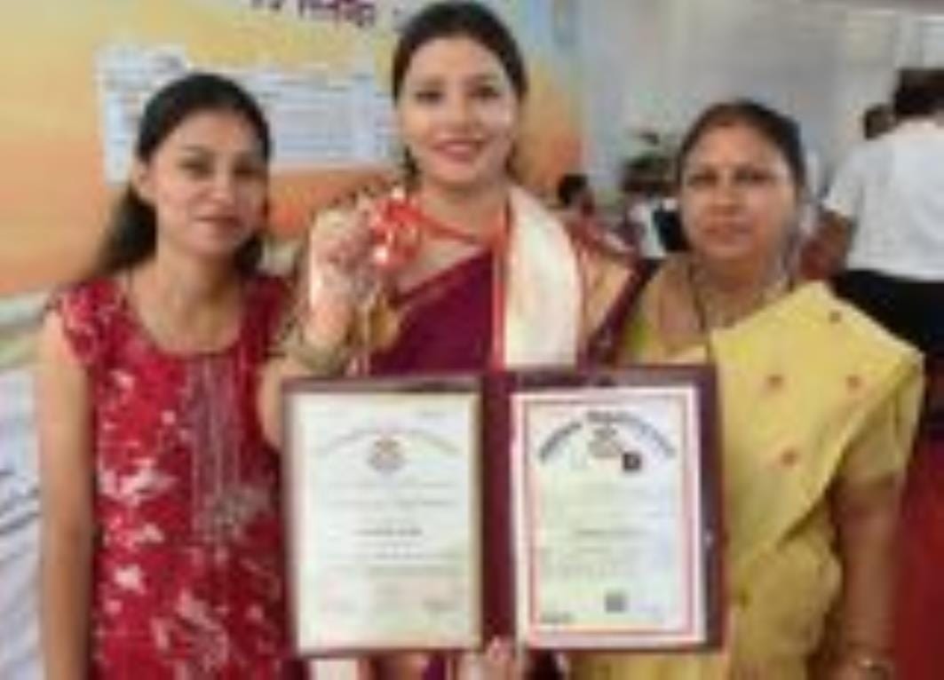 वैशाली जोशी को मिला स्व. अतुल माहेश्वरी स्वर्ण पदक