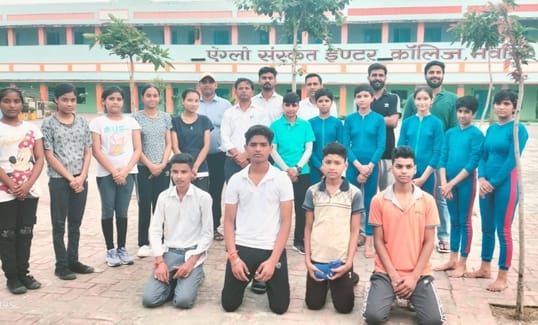 ए एस इंटर कालेज में योग करती छात्रा। (स्त्रोत कालेज) मवाना। ए एस इंटर कालेज में योग करती छात्रा। (स्त्रोत कालेज) मवाना।