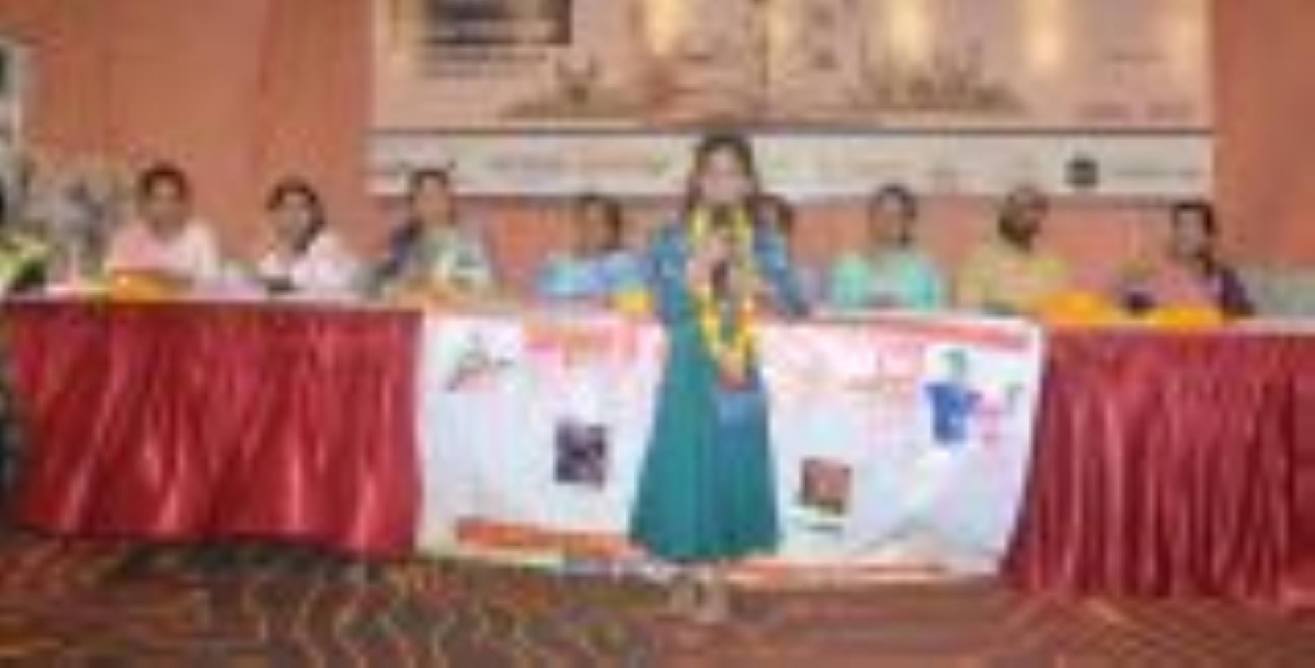पुस्तक मेले के आठवें दिन बृहस्पतिवार को कई कार्यक्रम हुए।किशोर और किशोरियां विशेष रूप से स्वतंत पुस्तक मेले के आठवें दिन बृहस्पतिवार को कई कार्यक्रम हुए।किशोर और किशोरियां विशेष रूप से स्वतंत