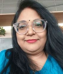 शाहजहांपुर में आर्य महिला डिग्री कॉलेज में छात्राओं को पढ़ातीं शिक्षिका। संवाद शाहजहांपुर में आर्य महिला डिग्री कॉलेज में छात्राओं को पढ़ातीं शिक्षिका। संवाद