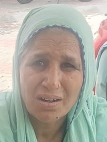 बागपत के जिला अस्पताल में लगी मरीजों की भीड़। संवाद बागपत के जिला अस्पताल में लगी मरीजों की भीड़। संवाद