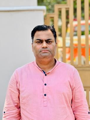 फोटो 28: गीतेश दीक्षित। स्रोत : स्वयं
