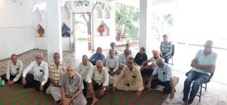 परवाणू में आयोजित पथ परिवहन निगम पेंशनर कल्याण संगठन की बैठक में मौजूद सदस्य। स्रोत: संगठन