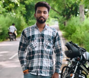 13जेएनडी14: आग लगने से गिरी तूड़े के कमरे की छत। संवाद