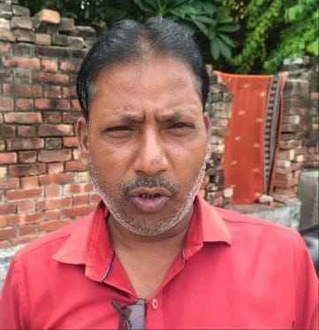 फोटो-01- मोहल्ला सरायंथोक पश्चिमी में क्षतिग्रस्त गली और नाली। संवाद