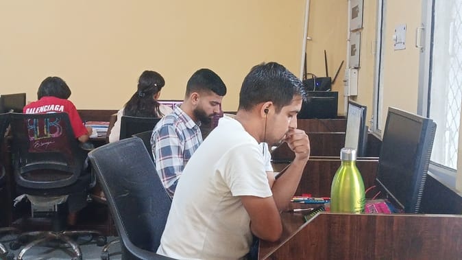 जिला पुस्तकालय हमीरपुर। संवाद