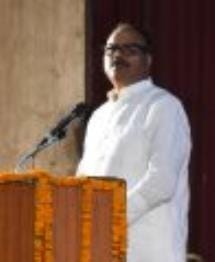 संगीत नाटक अकादमी के सभागार में शनिवार को आयोजित काली बाड़ी मंदिर का 162वां स्थापना दिवस। 