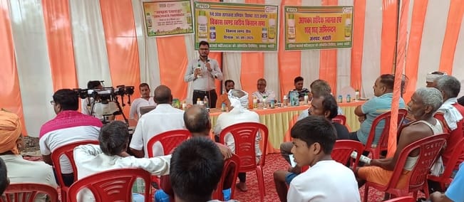 गिरफ्तार शातिर ठग। स्रोत पुलिस गिरफ्तार शातिर ठग। स्रोत पुलिस