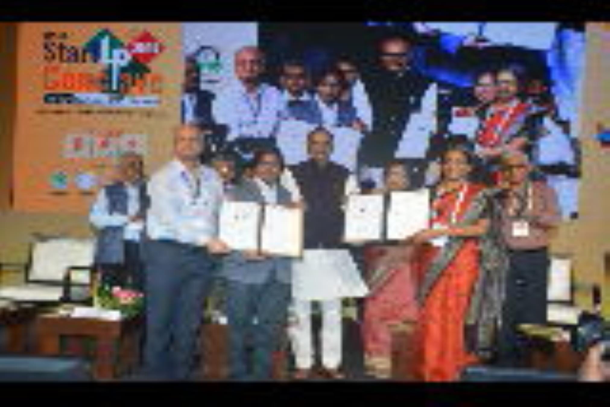राणा प्रताप मार्ग स्थित एनबीआरआई परिसर में रविवार से शुरू हुआ दो दिवसीय सीएसआईआर–स्टार्टअप कॉन् राणा प्रताप मार्ग स्थित एनबीआरआई परिसर में रविवार से शुरू हुआ दो दिवसीय सीएसआईआर–स्टार्टअप कॉन्