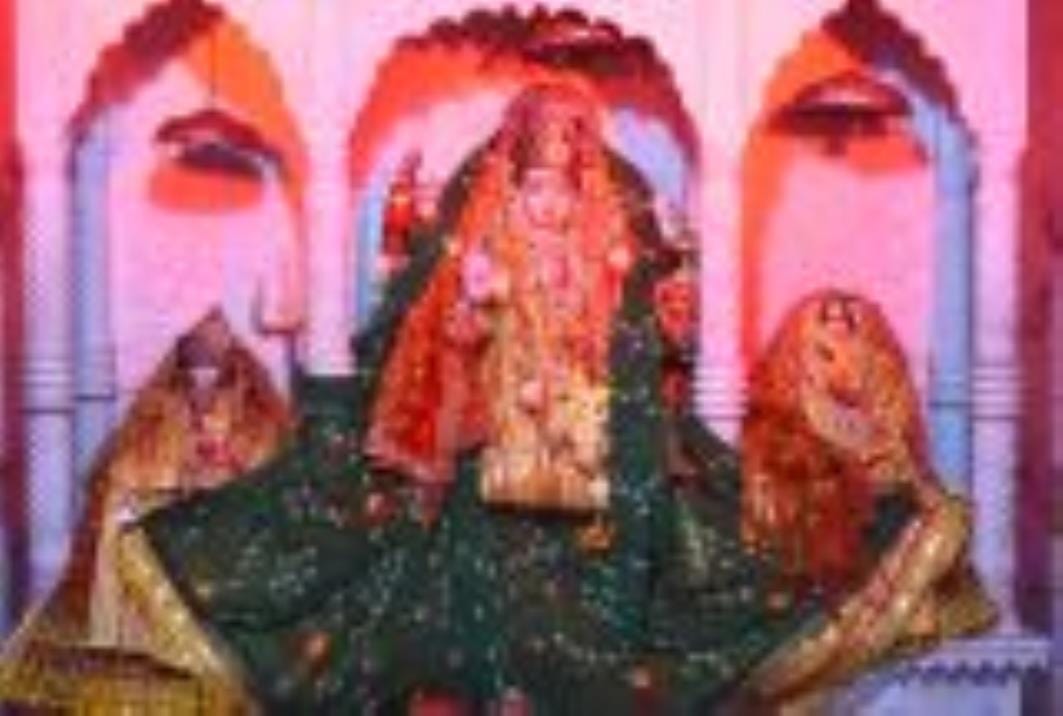 इस बार दस दिन के होंगे नवरात्र, दो दिन होगी मां चंद्रघंटा की पूजा इस बार दस दिन के होंगे नवरात्र, दो दिन होगी मां चंद्रघंटा की पूजा