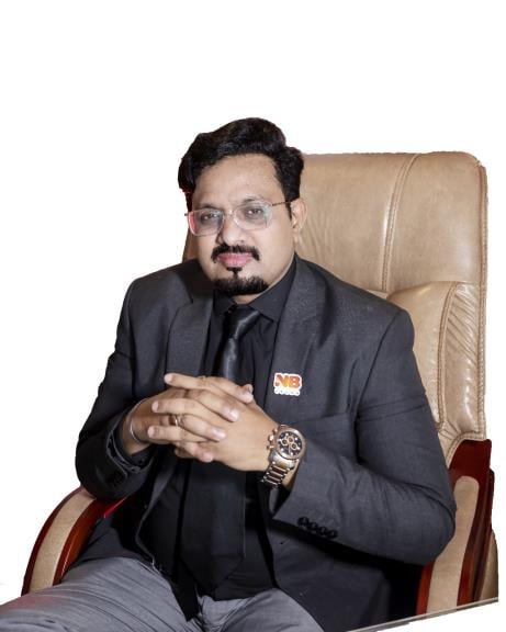 सॉफ्टवेयर इंजीनियर से उद्यमी बने शहर के शांतनु श्रीवास्तव ने एक साल के भीतर ही सोलर पैनल मैन्यु सॉफ्टवेयर इंजीनियर से उद्यमी बने शहर के शांतनु श्रीवास्तव ने एक साल के भीतर ही सोलर पैनल मैन्यु