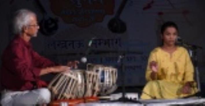 उत्तर प्रदेश संगीत नाटक अकादमी की ओर से संत गाडगे सभागार में 51वीं संभागीय शास्त्रीय एवं सुगम स उत्तर प्रदेश संगीत नाटक अकादमी की ओर से संत गाडगे सभागार में 51वीं संभागीय शास्त्रीय एवं सुगम स