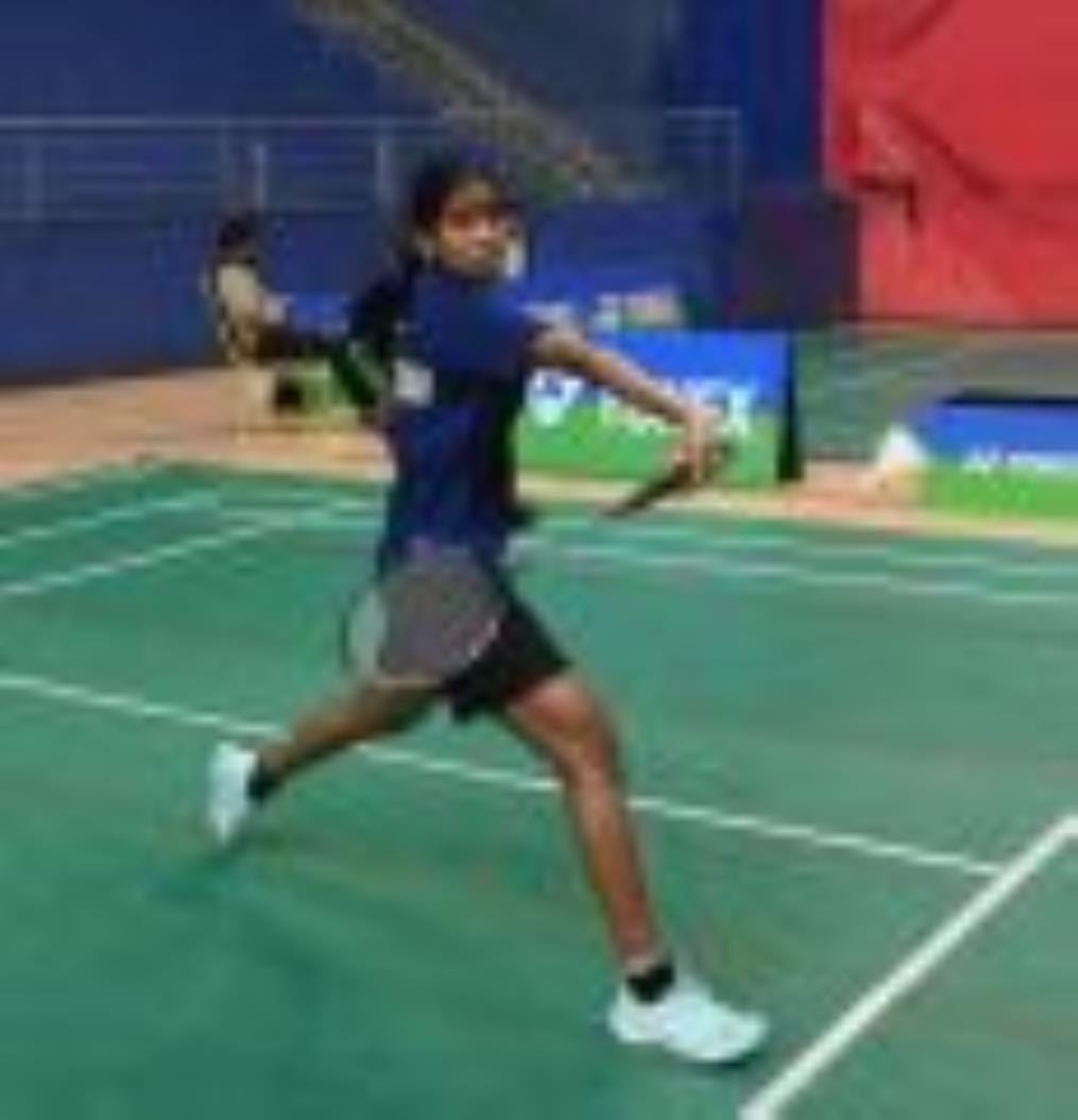 महिला एकल के मुुकाबले में खेलती शटलर। महिला एकल के मुुकाबले में खेलती शटलर।