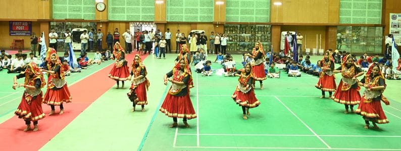 18. एमडीयू के यूनिवर्सिटी कैंपस स्कूल (यूसीएस) के तत्वावधान में सीबीएसई राष्ट्रीय तैराकी प्रतिय 18. एमडीयू के यूनिवर्सिटी कैंपस स्कूल (यूसीएस) के तत्वावधान में सीबीएसई राष्ट्रीय तैराकी प्रतिय