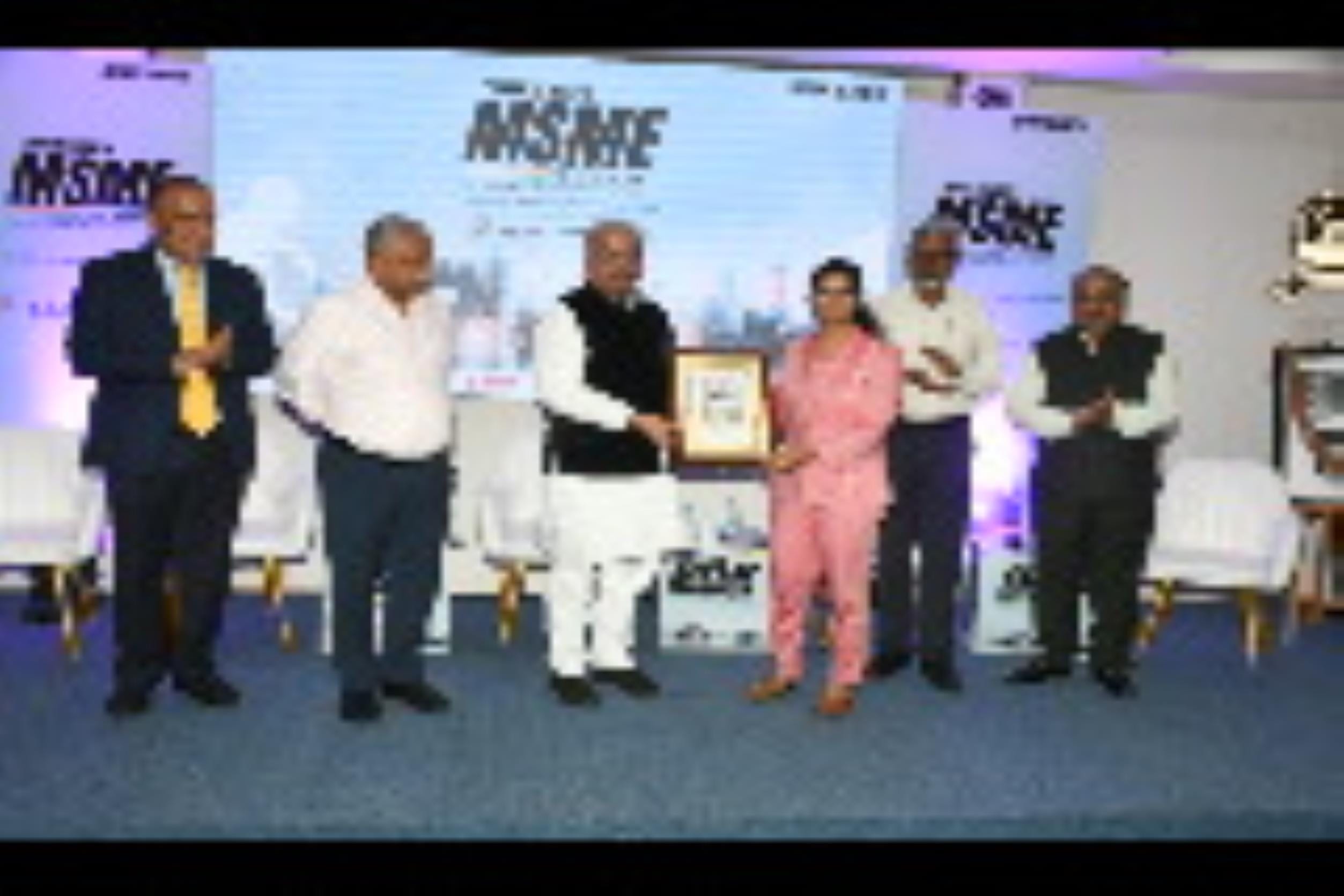 अमर उजाला के एमएसएमई कॉन्क्लेव के सत्र में उपस्थित वक्ता। अमर उजाला के एमएसएमई कॉन्क्लेव के सत्र में उपस्थित वक्ता।