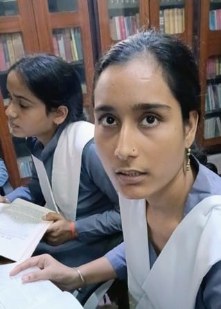 कार्यवाहक प्राचार्य प्रमोद दीक्षित