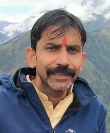 काका, होटल संचालक काका, होटल संचालक