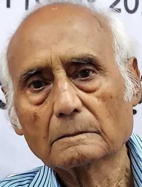 फोटो - 21 - जनवादी लेखक संघ के राष्ट्रीय सम्मेलन को संबोधित करते वक्ता। संवाद