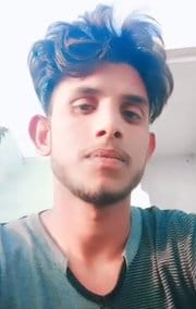 मंडावली-प्रदर्शनकारी ग्रामीणों को समझाते एएसपी सिटी। संवाद मंडावली-प्रदर्शनकारी ग्रामीणों को समझाते एएसपी सिटी। संवाद