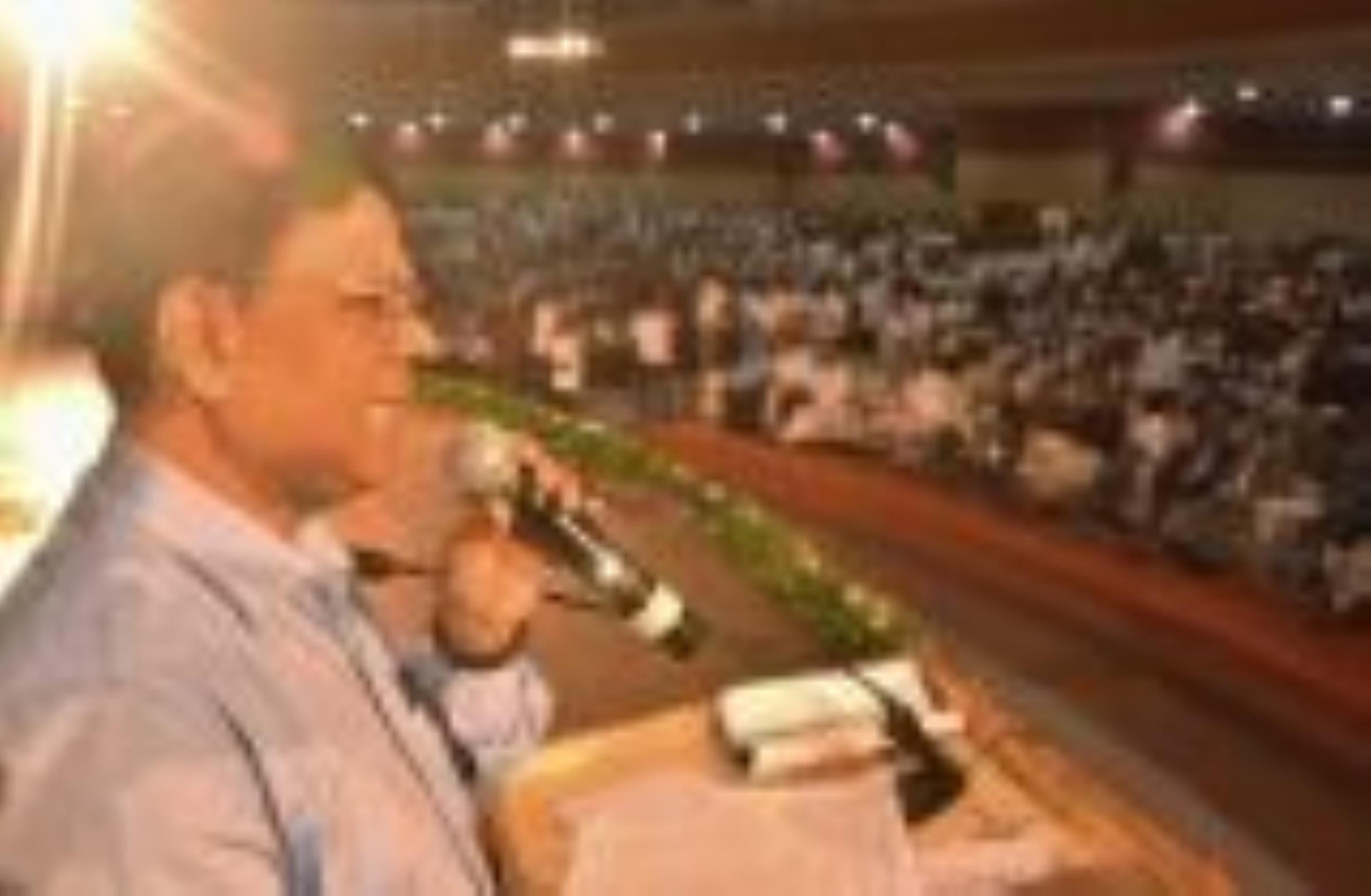 नवोदय विद्यालय से पढ़े पूर्व छात्रों की ओर से रविवार को डॉ. राम मनोहर लोहिया विधि विश्वविद्यालय