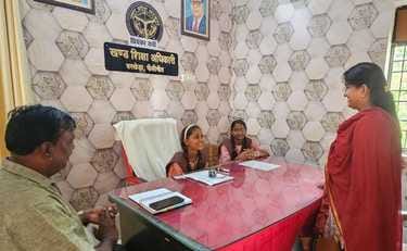 बीसलपुर के गांव चुरा सकत पुर के कंपोजिट विद्यालय में प्रभारी प्रधानाध्यापिका बनी छात्रा। संवाद बीसलपुर के गांव चुरा सकत पुर के कंपोजिट विद्यालय में प्रभारी प्रधानाध्यापिका बनी छात्रा। संवाद