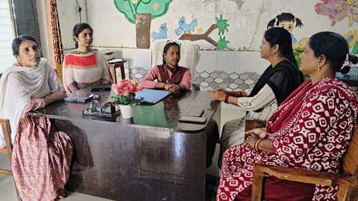 बीसलपुर के गांव चुरा सकत पुर के कंपोजिट विद्यालय में प्रभारी प्रधानाध्यापिका बनी छात्रा। संवाद बीसलपुर के गांव चुरा सकत पुर के कंपोजिट विद्यालय में प्रभारी प्रधानाध्यापिका बनी छात्रा। संवाद