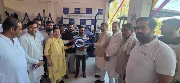 23kht_31 सेवा पखवाड़ा के अंतर्गत प्रबुद्धजन सम्मेलन में कैबिनेट मंत्री कृष्ण कुमार बेदी को सम् 23kht_31 सेवा पखवाड़ा के अंतर्गत प्रबुद्धजन सम्मेलन में कैबिनेट मंत्री कृष्ण कुमार बेदी को सम्